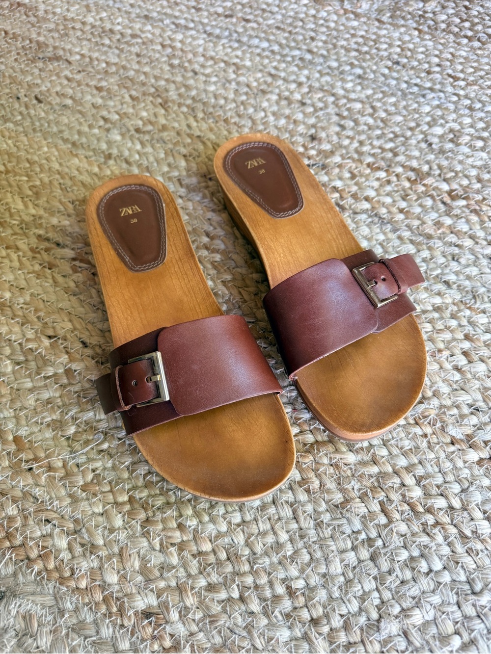 Zara Chestnut Brown Leather Slide Sandals with Buckle